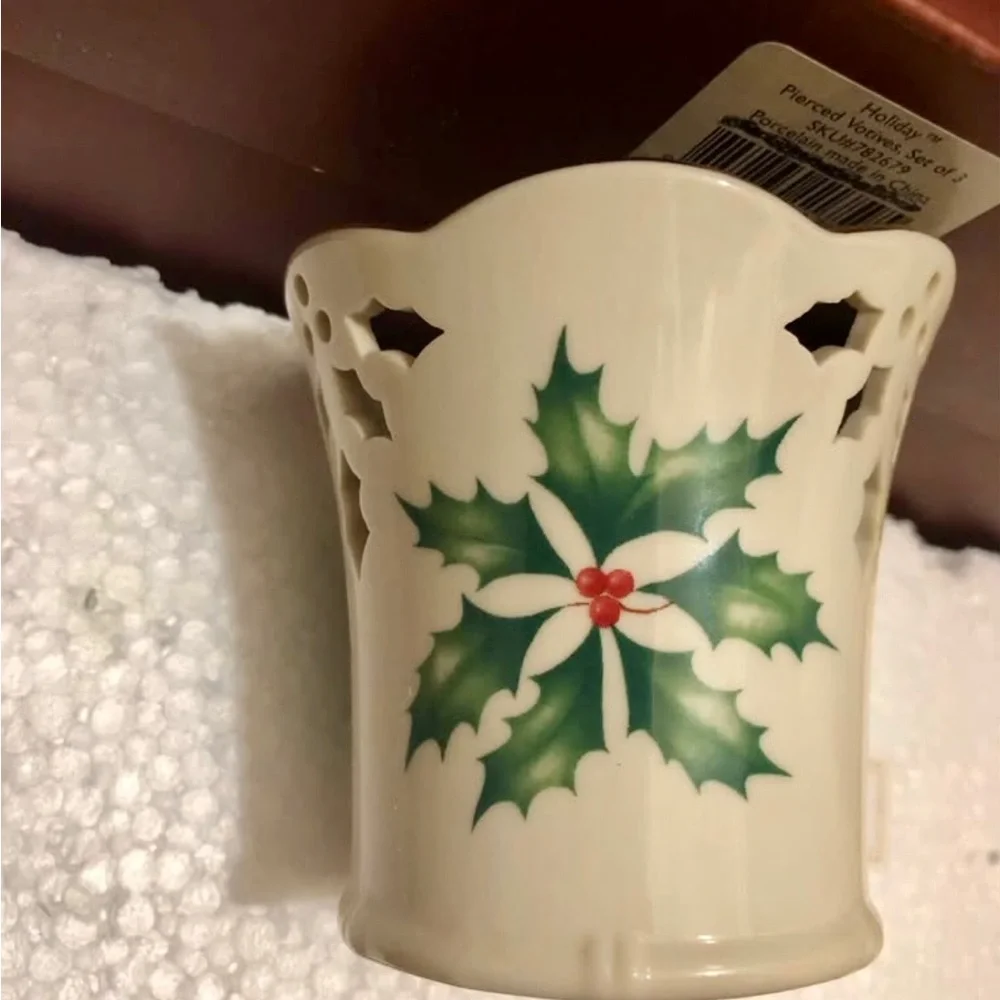 Lenox Holiday Holly Porcelain Pierced Votives Set of 3 Pieces